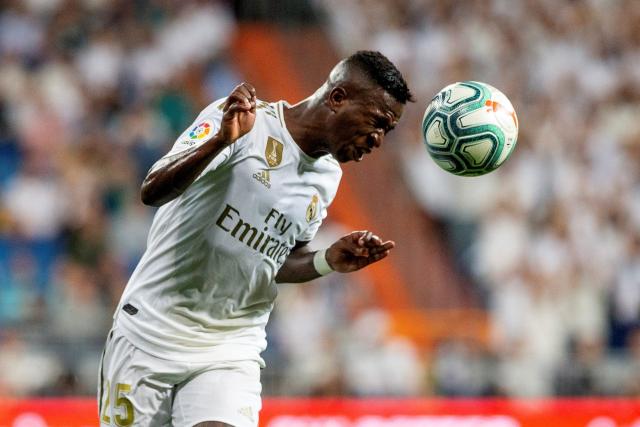 孙铭徽21+15广厦负同曦 原帅30分山西胜四川